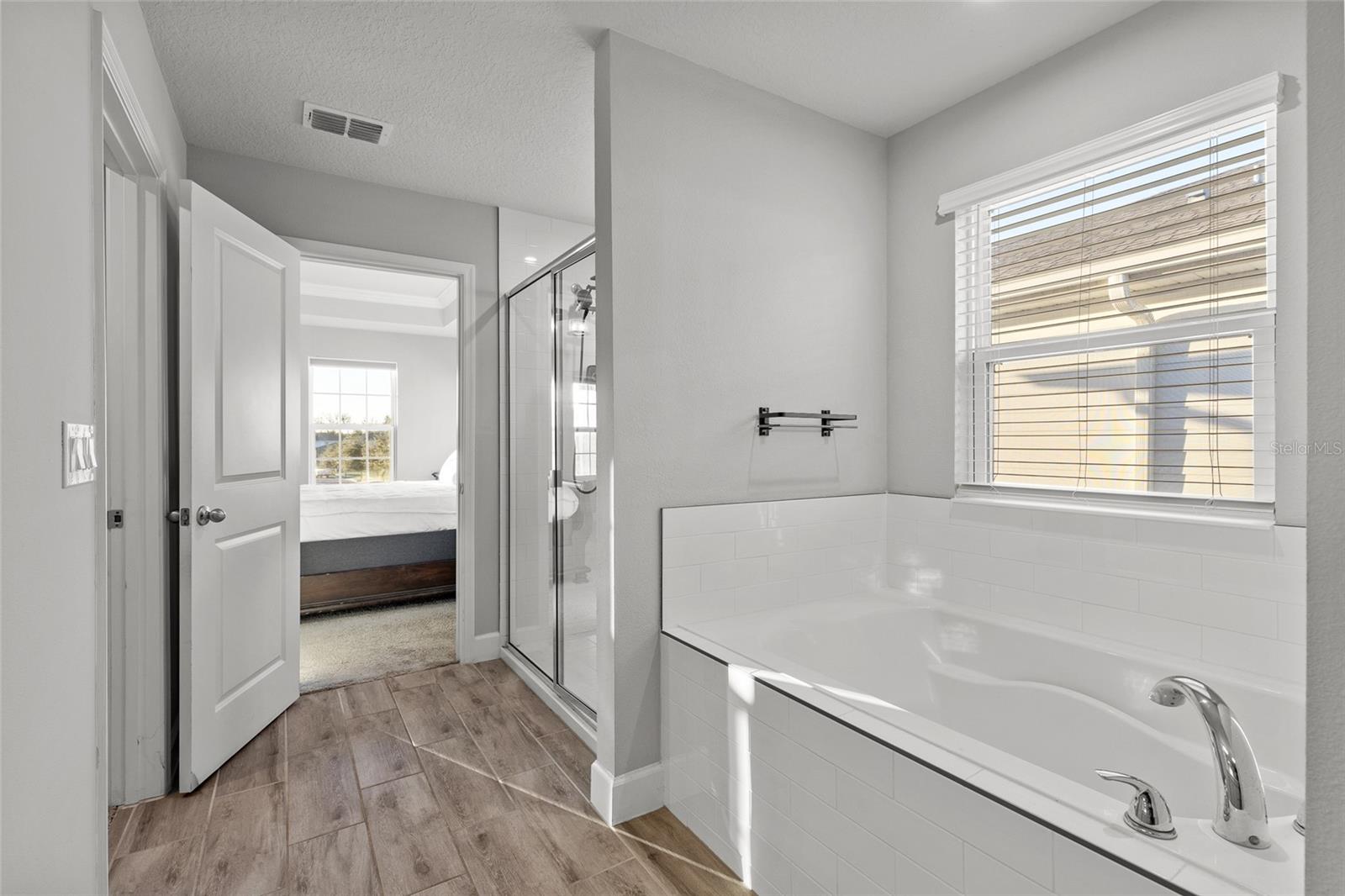 SANCTUARY/LKS/WINDERMERE - Residential