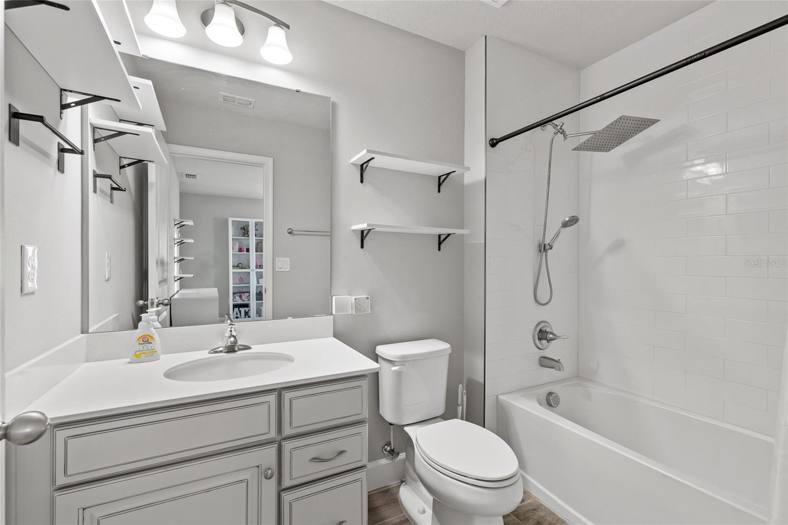 SANCTUARY/LKS/WINDERMERE - Residential