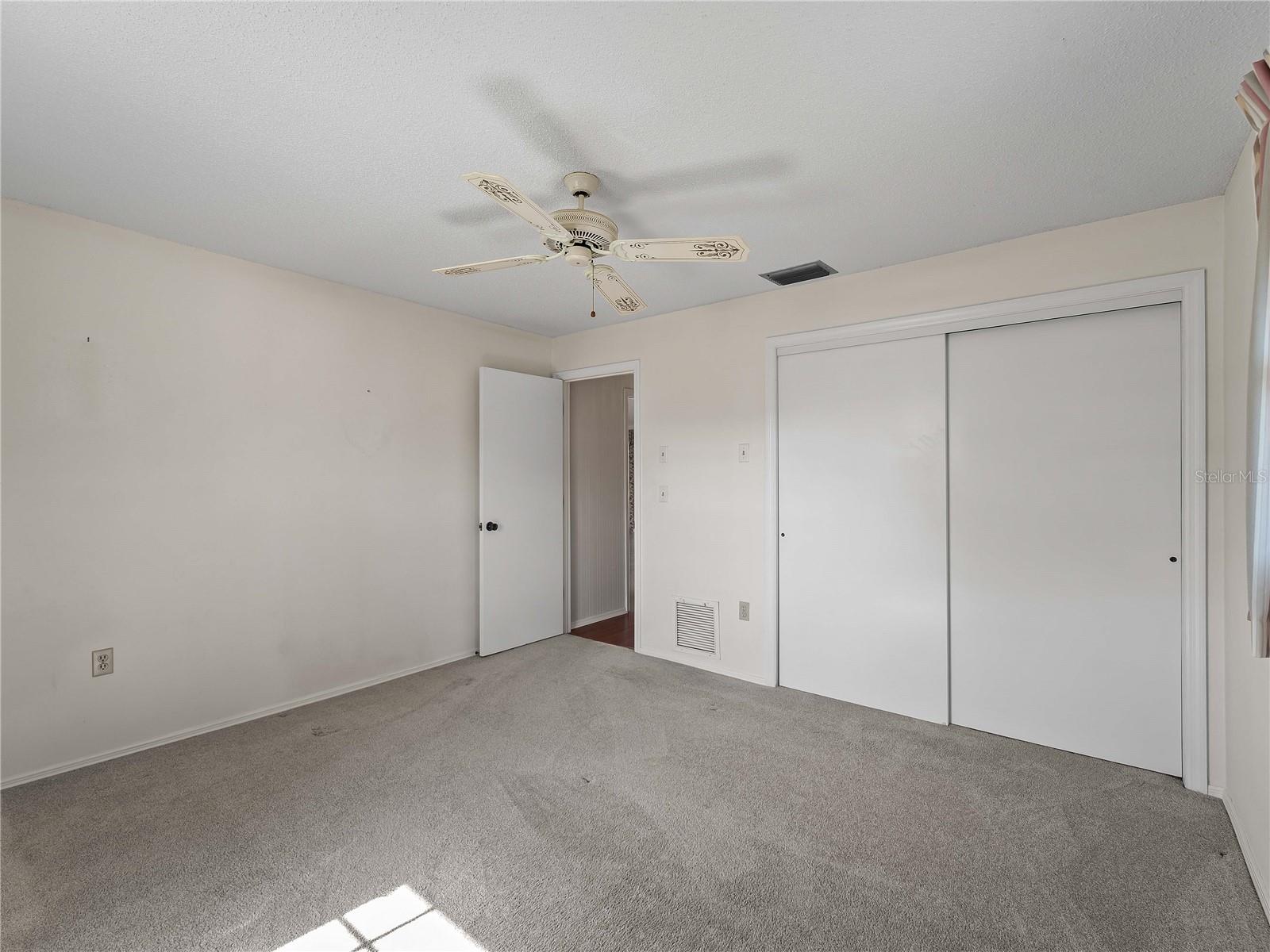 SOUTHBAY YACHT & RACQUET CLUB - Residential