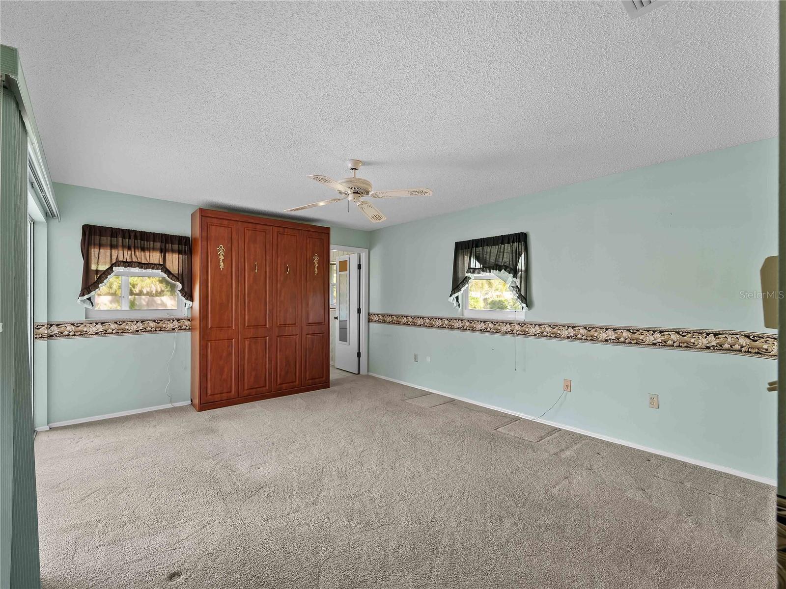 SOUTHBAY YACHT & RACQUET CLUB - Residential