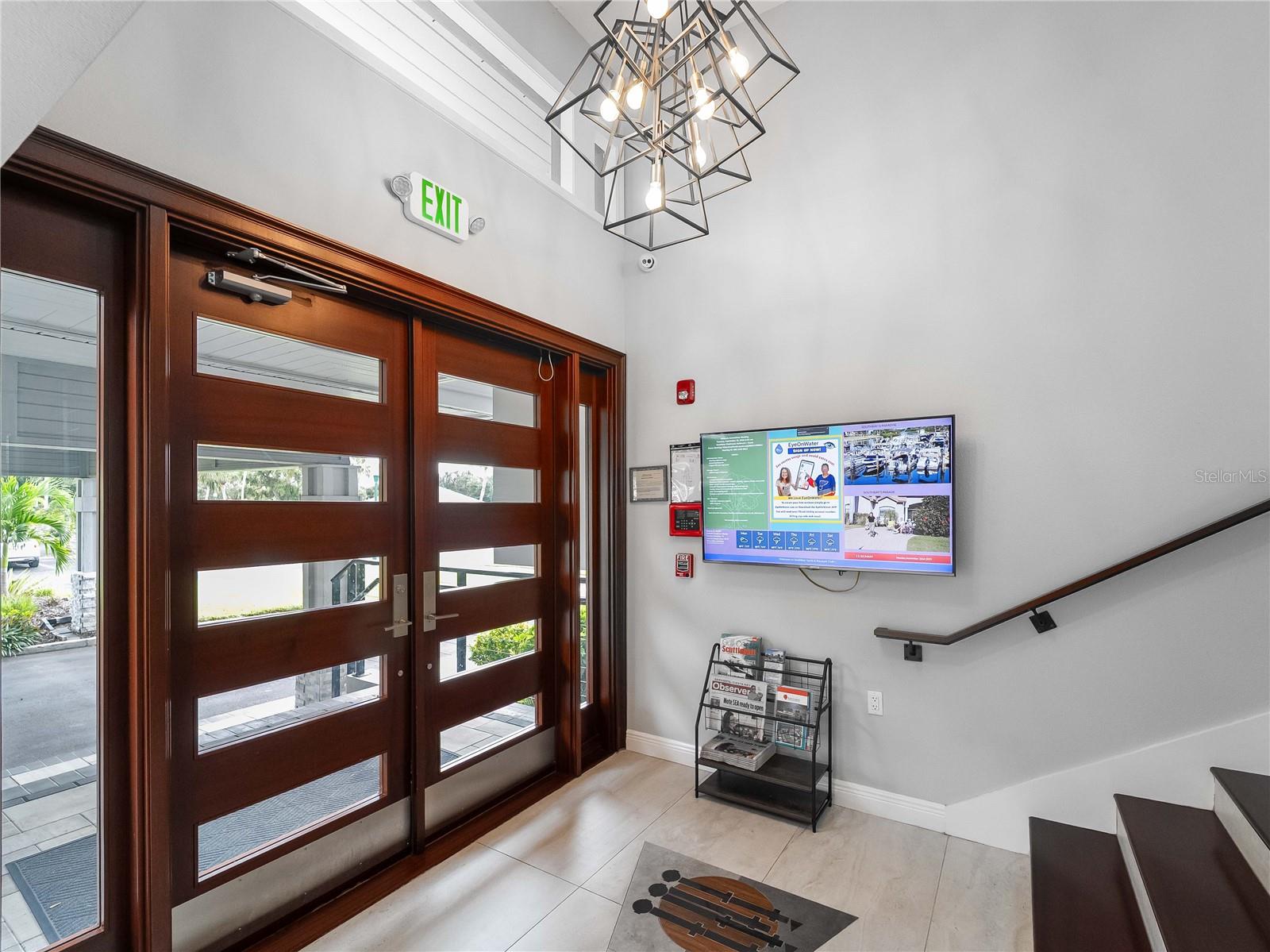 SOUTHBAY YACHT & RACQUET CLUB - Residential