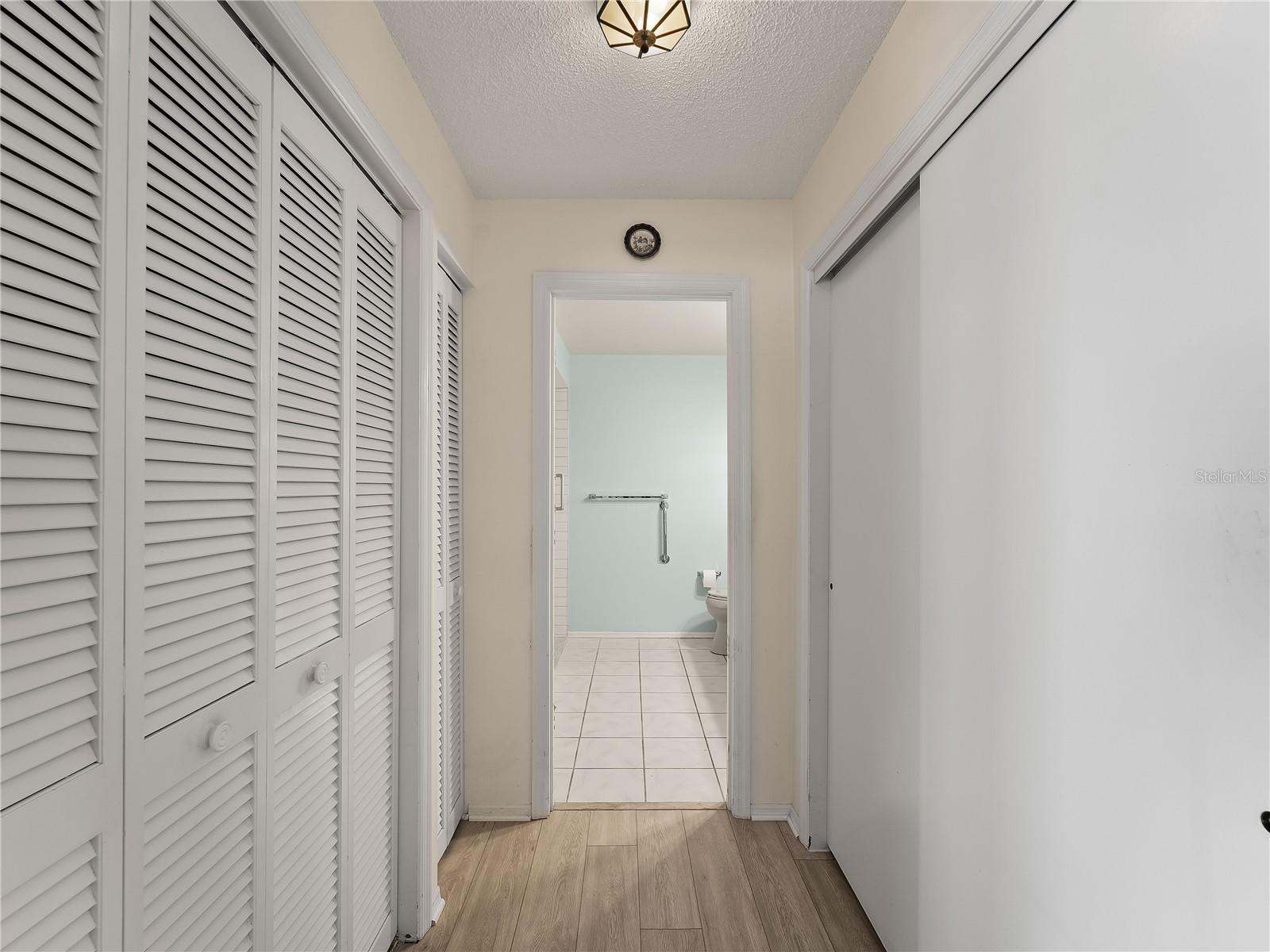 SOUTHBAY YACHT & RACQUET CLUB - Residential