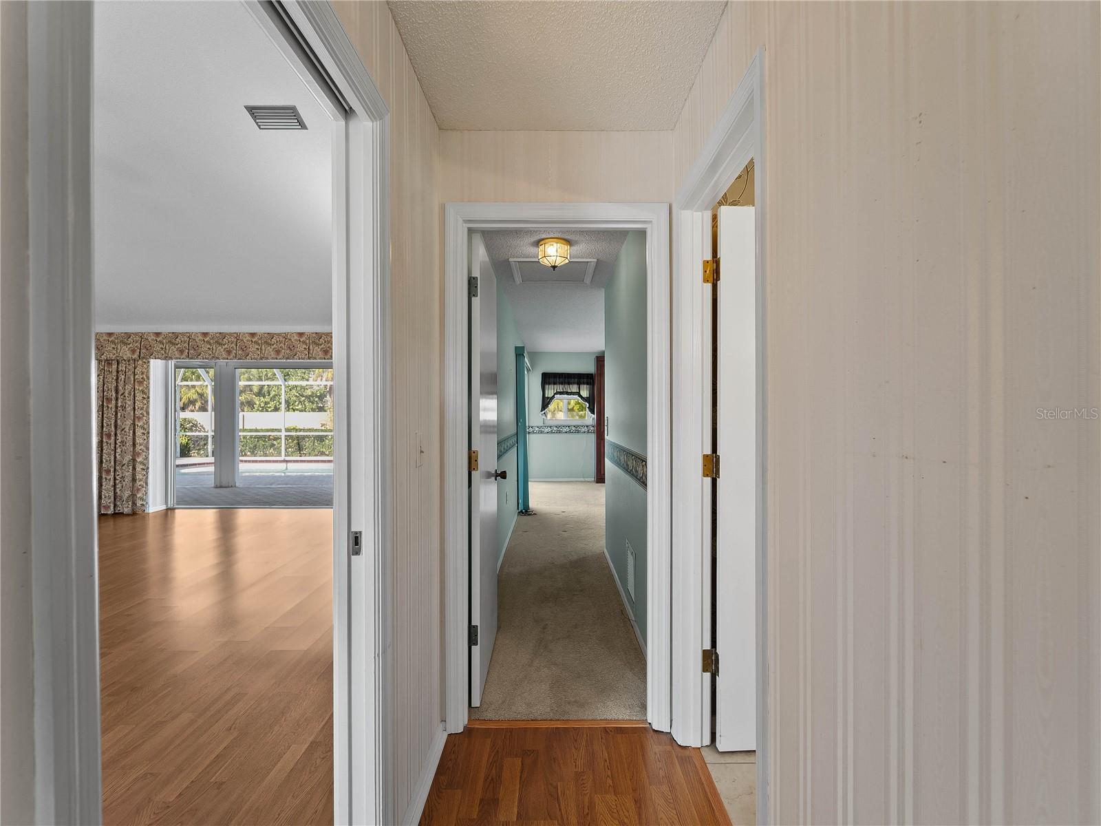 SOUTHBAY YACHT & RACQUET CLUB - Residential