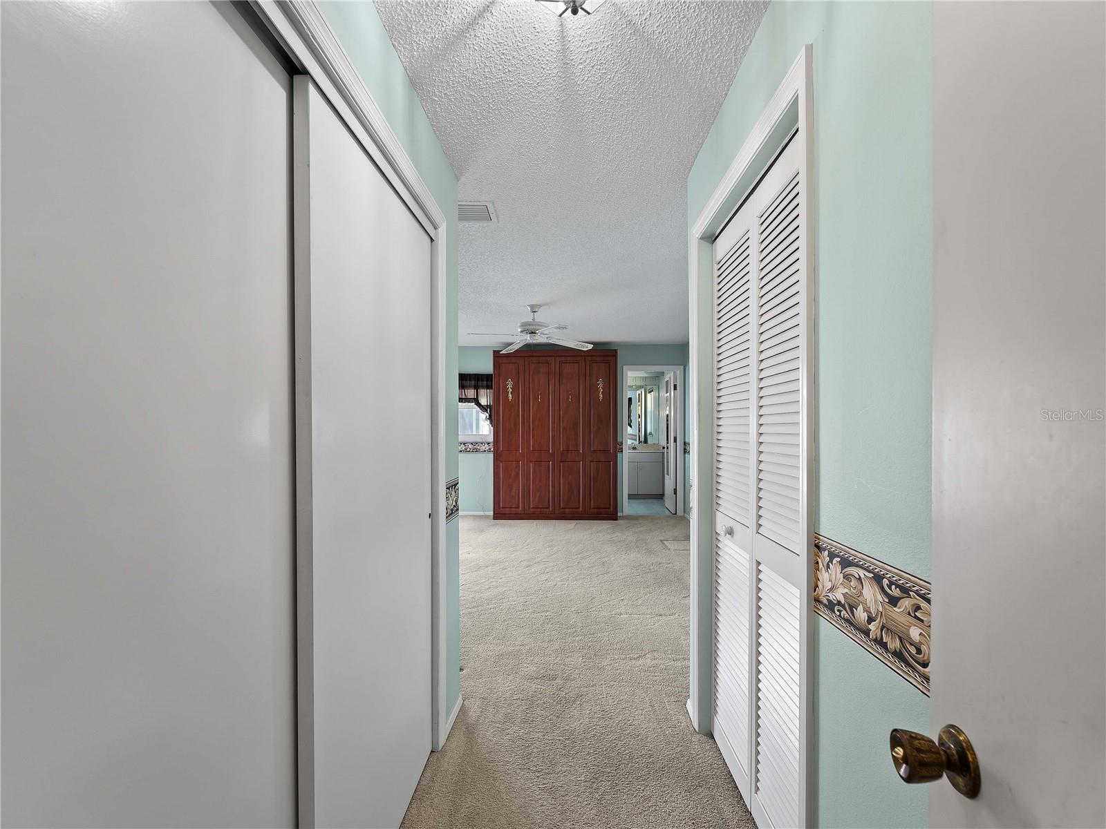 SOUTHBAY YACHT & RACQUET CLUB - Residential