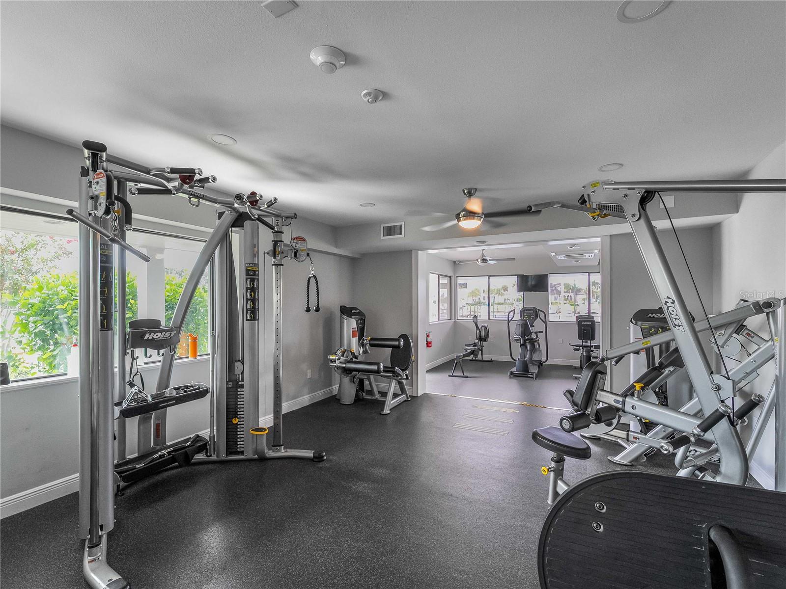 SOUTHBAY YACHT & RACQUET CLUB - Residential