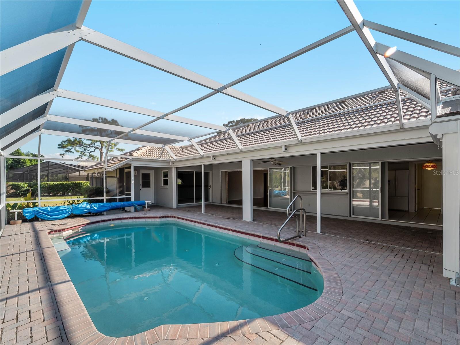 SOUTHBAY YACHT & RACQUET CLUB - Residential