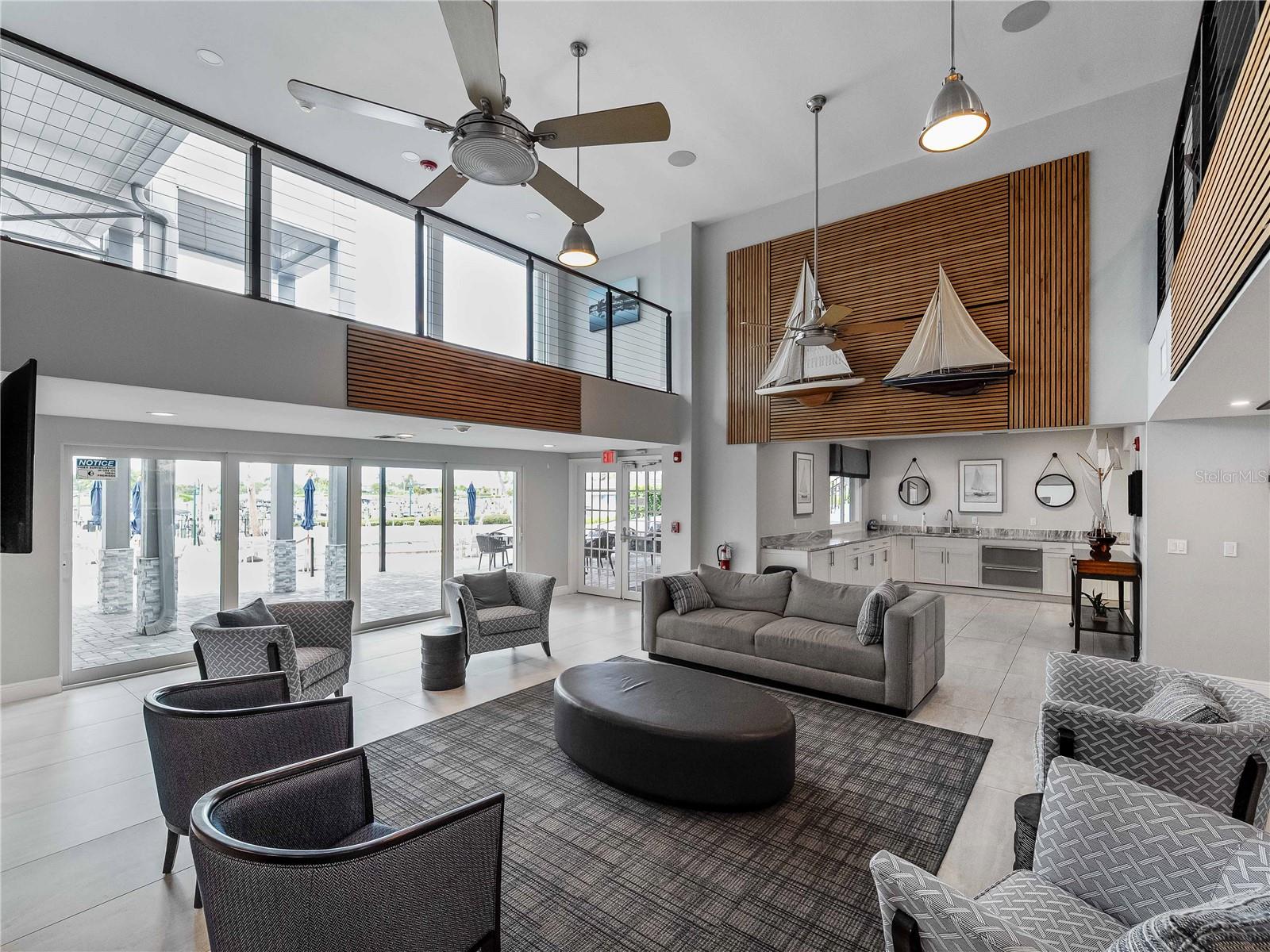 SOUTHBAY YACHT & RACQUET CLUB - Residential