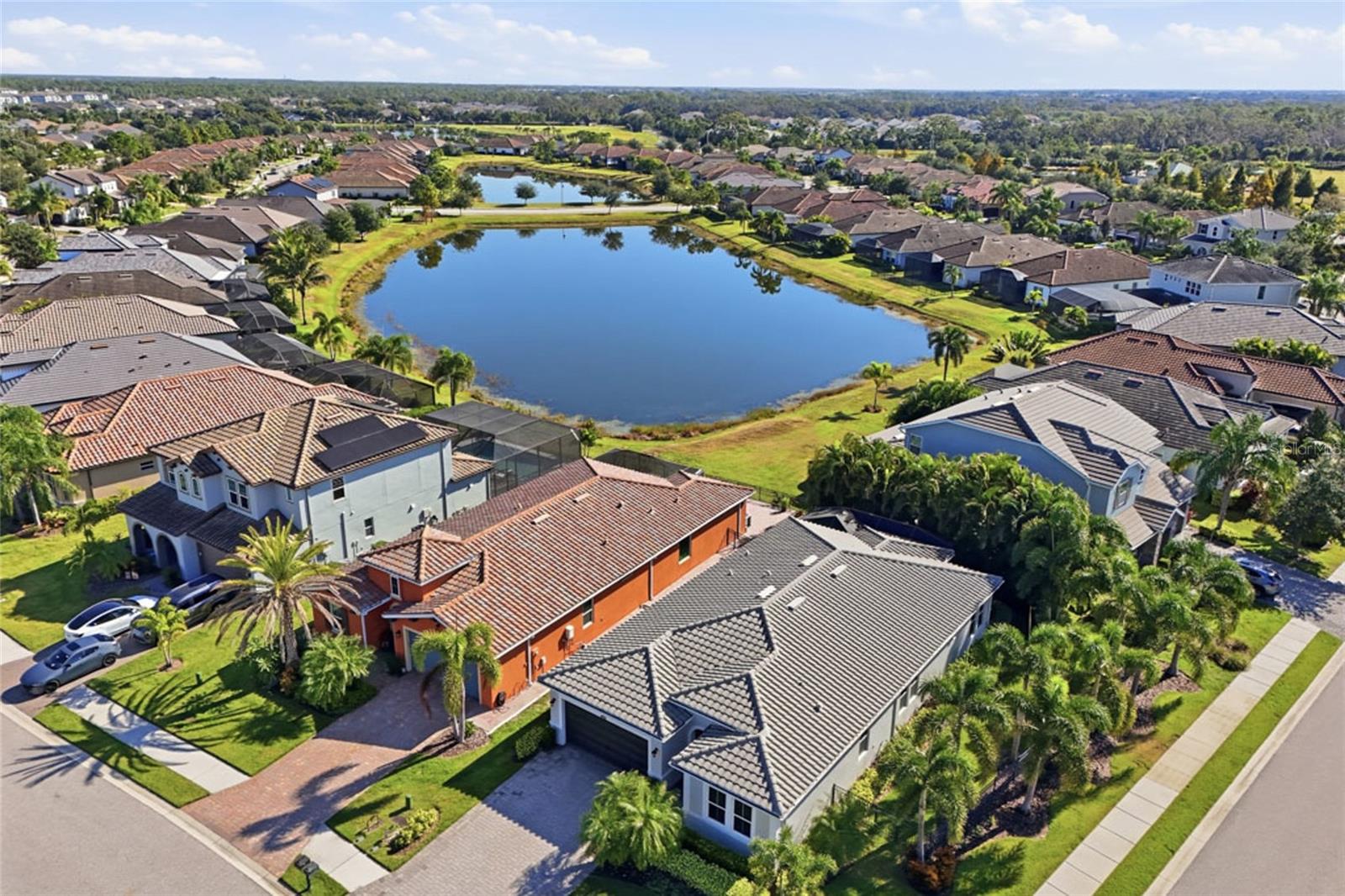 ARBOR GRANDE - Residential