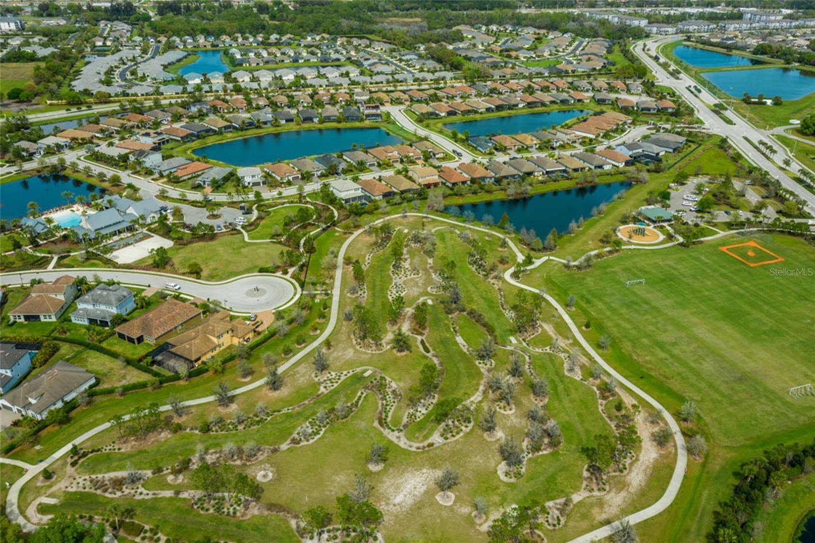 ARBOR GRANDE - Residential