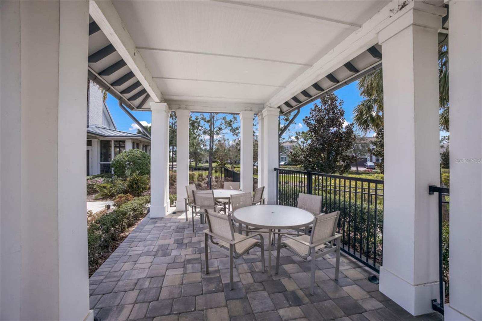 ARBOR GRANDE - Residential