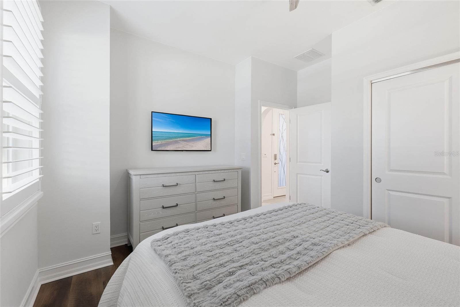 ARBOR GRANDE - Residential