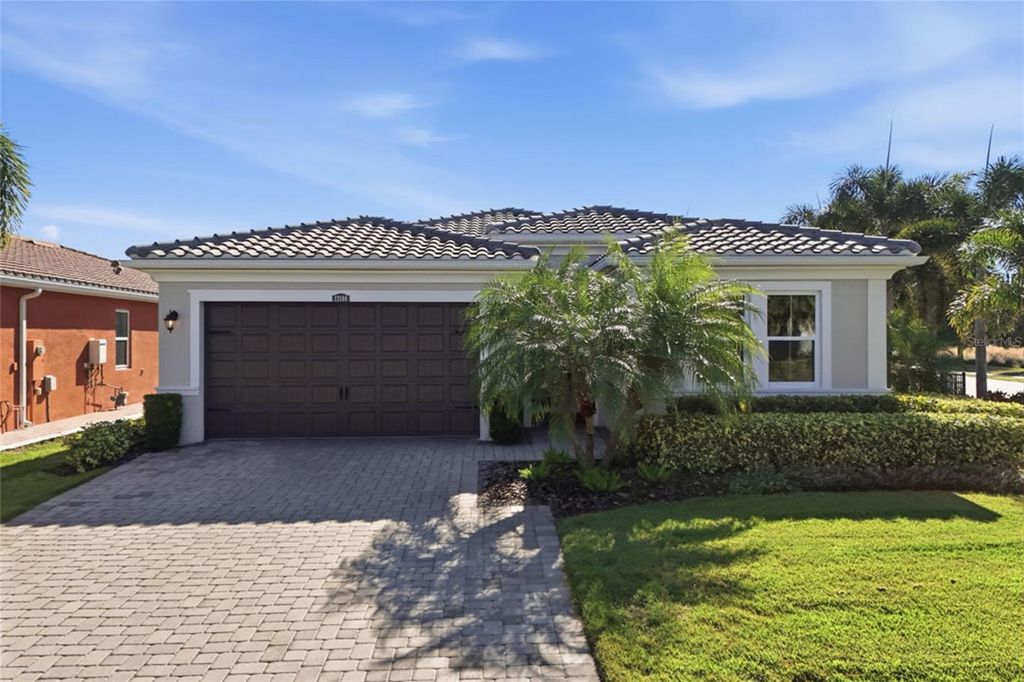 Photo of 12106 Perennial Place, Lakewood Ranch, FL 34211 (MLS # A4672865)