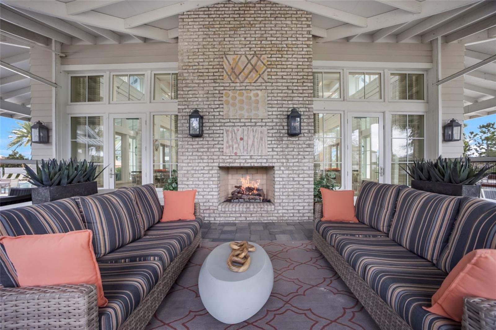 ARBOR GRANDE - Residential