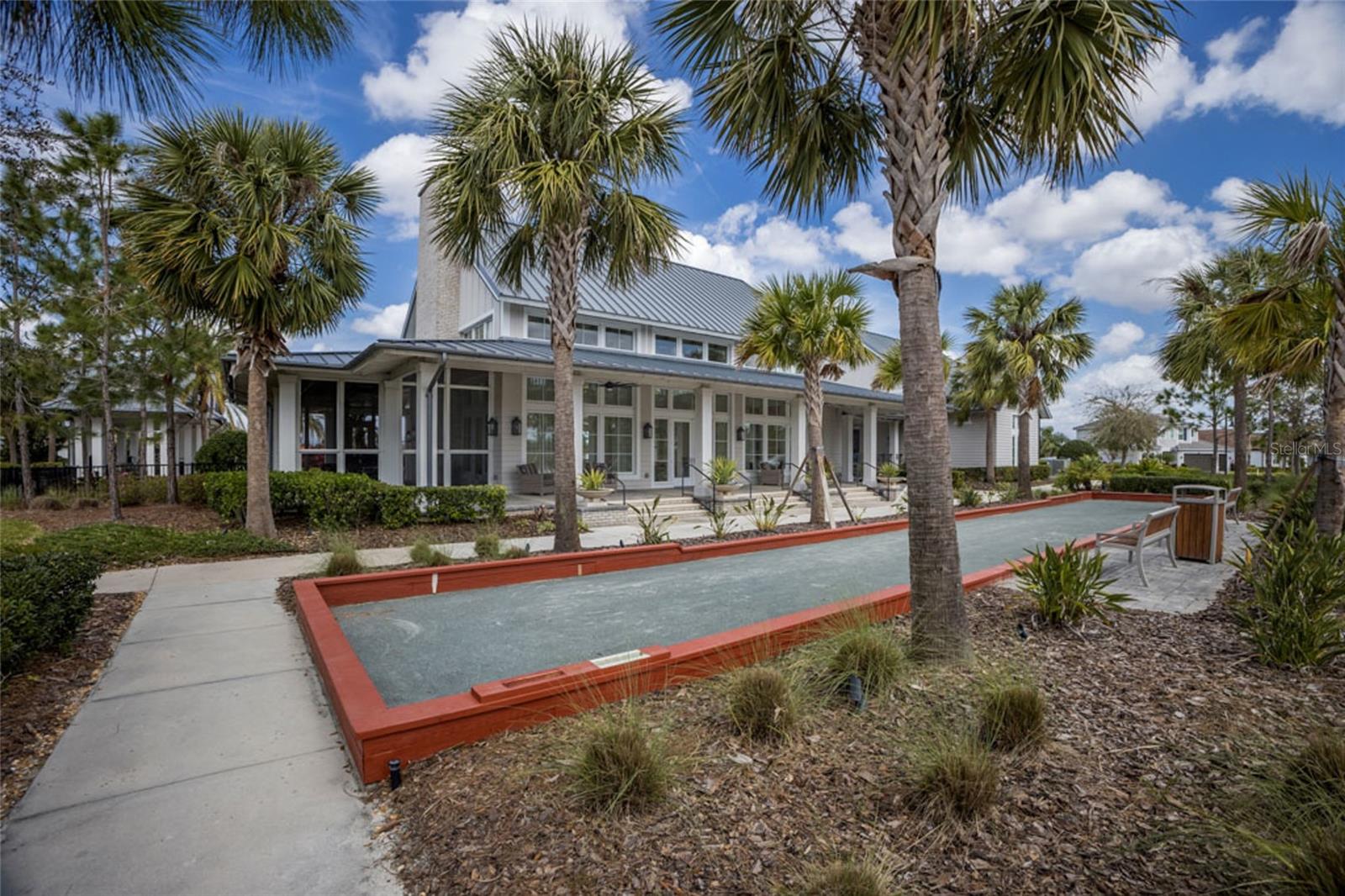 ARBOR GRANDE - Residential