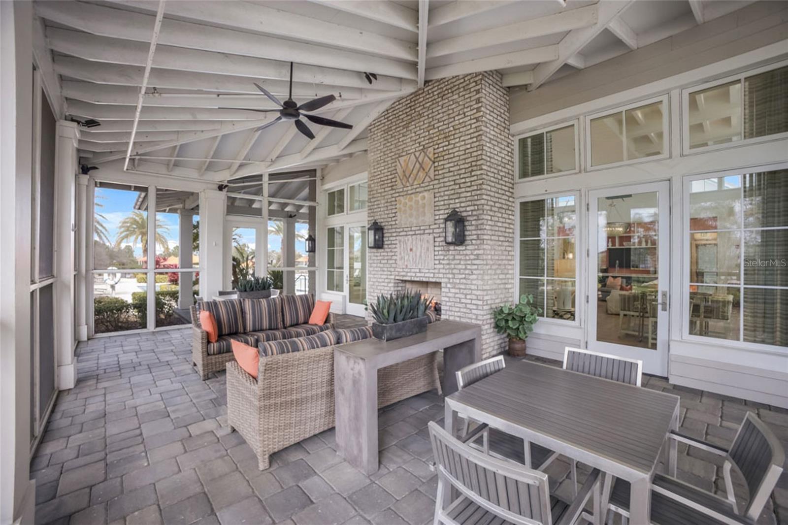 ARBOR GRANDE - Residential