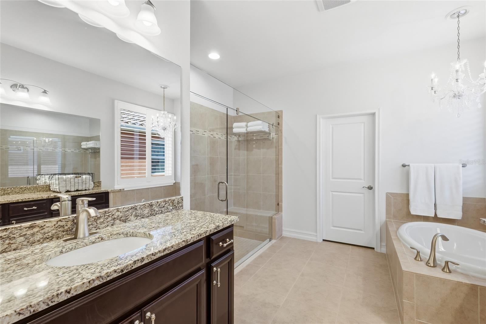 ARBOR GRANDE - Residential