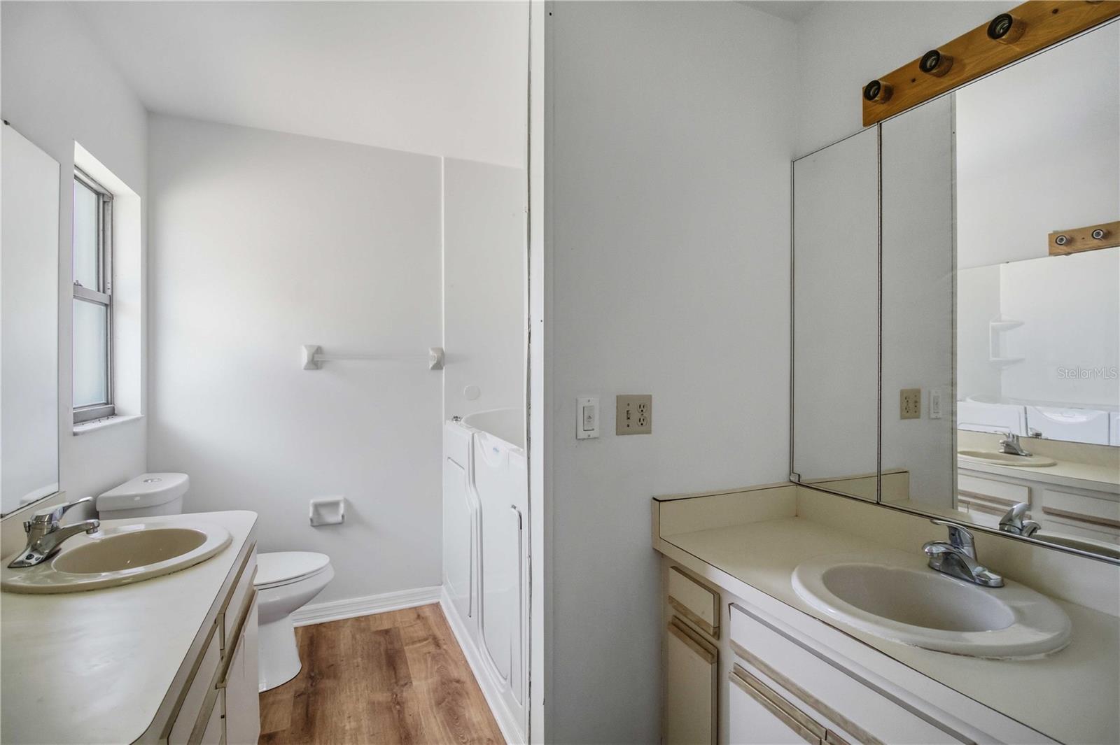 TOWN & COUNTRY ESTATES - Residential