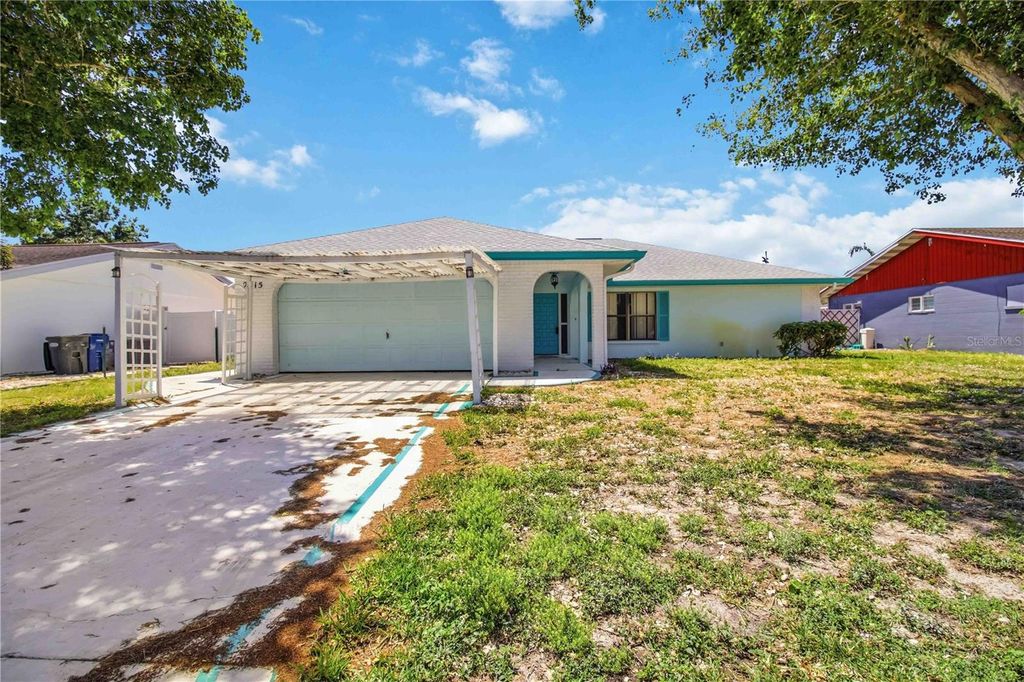 Photo of 2715 27th Avenue Drive W, Bradenton, FL 34205 (MLS # A4688713)