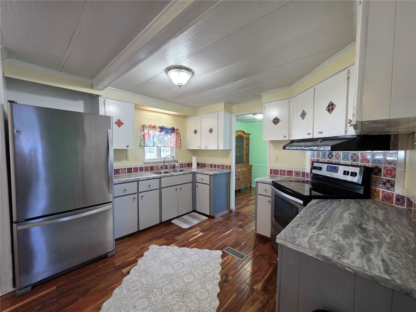 HIGH POINT MH SUB - Residential