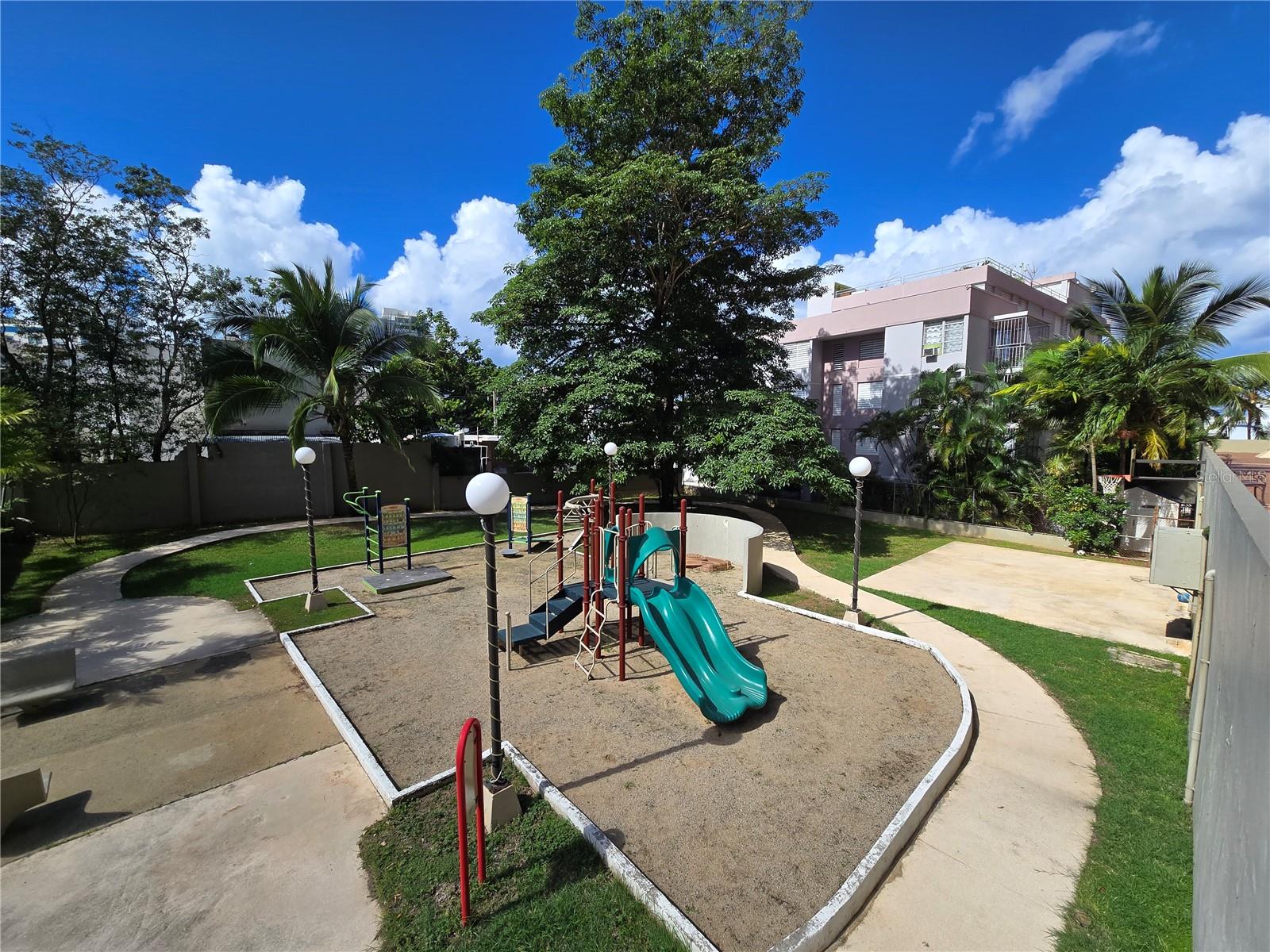 SANTURCE - Residential Lease