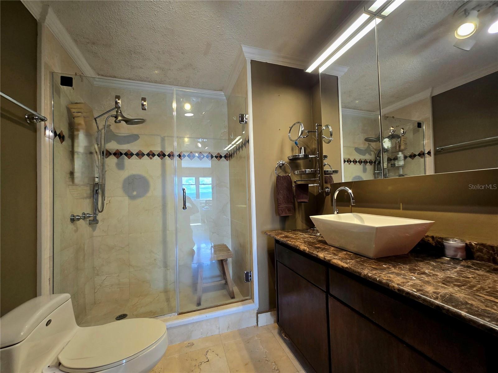 SANTURCE - Residential Lease