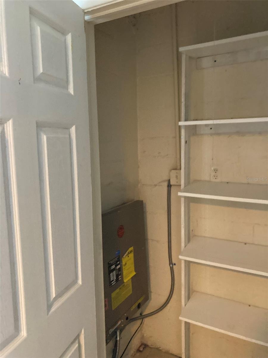 FIVE TOWNS OF ST PETE - Residential