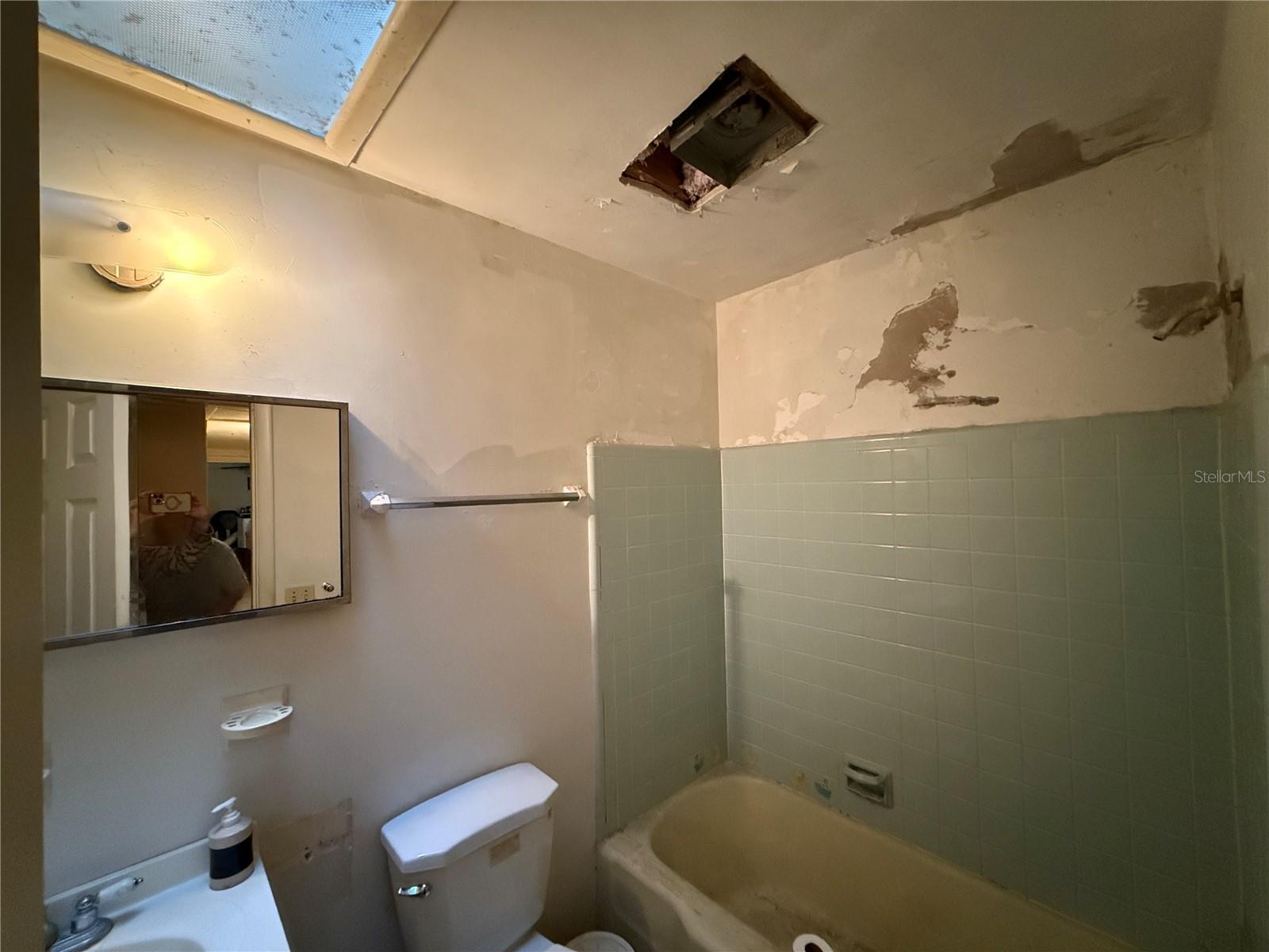 KINGSWOOD MANOR 1ST ADD - Residential