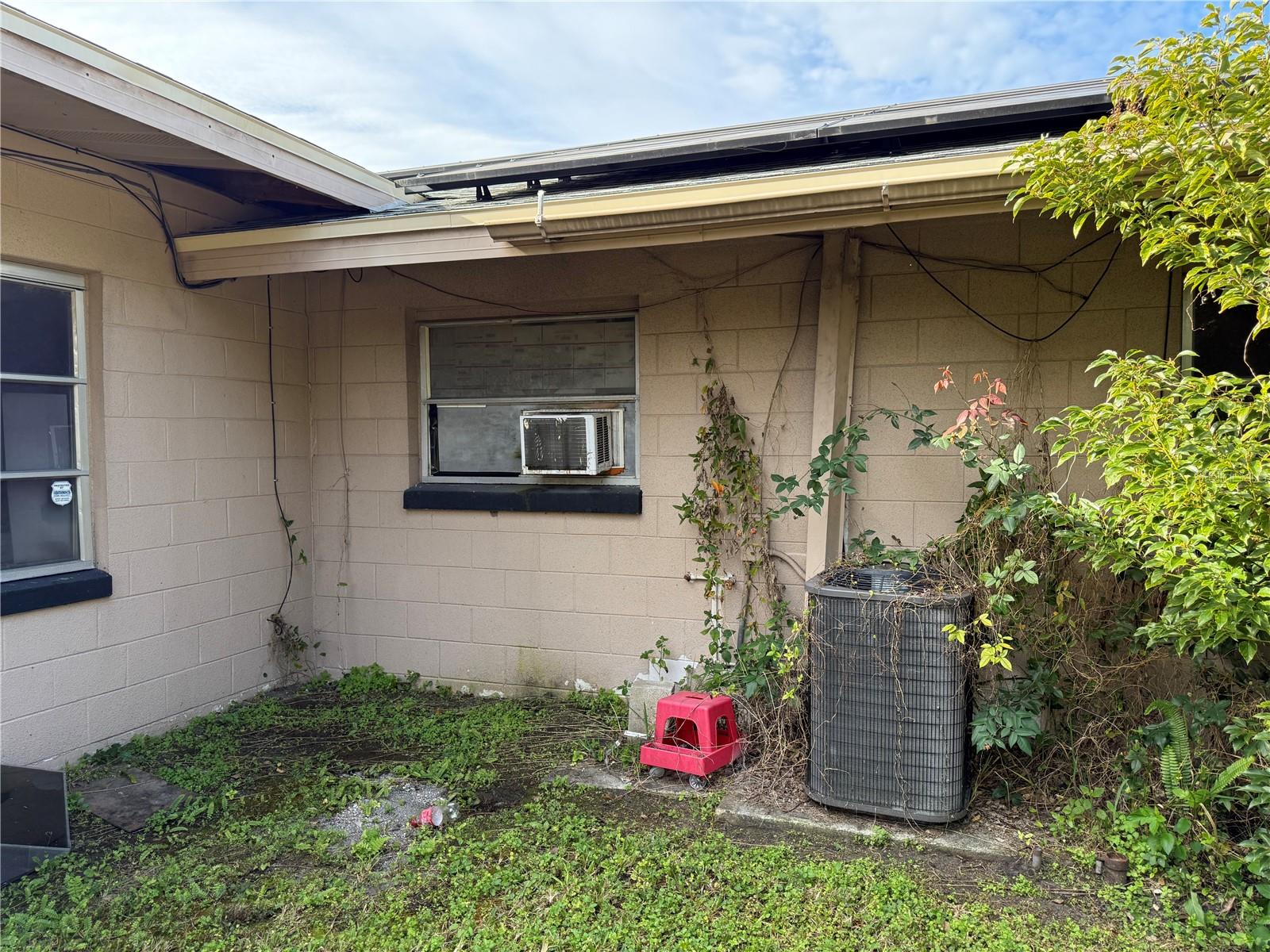 KINGSWOOD MANOR 1ST ADD - Residential