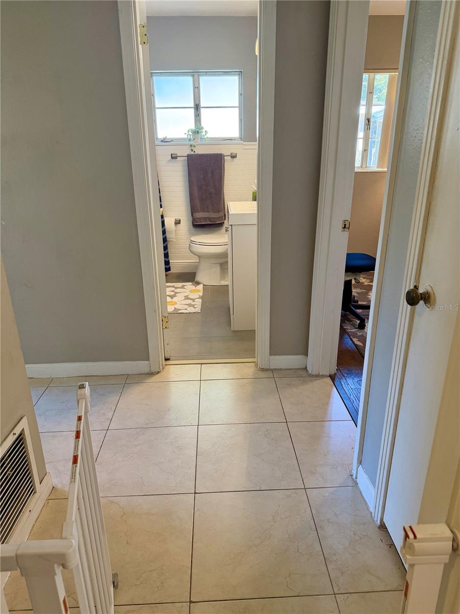 LEESBURG BEACH GROVE - Residential