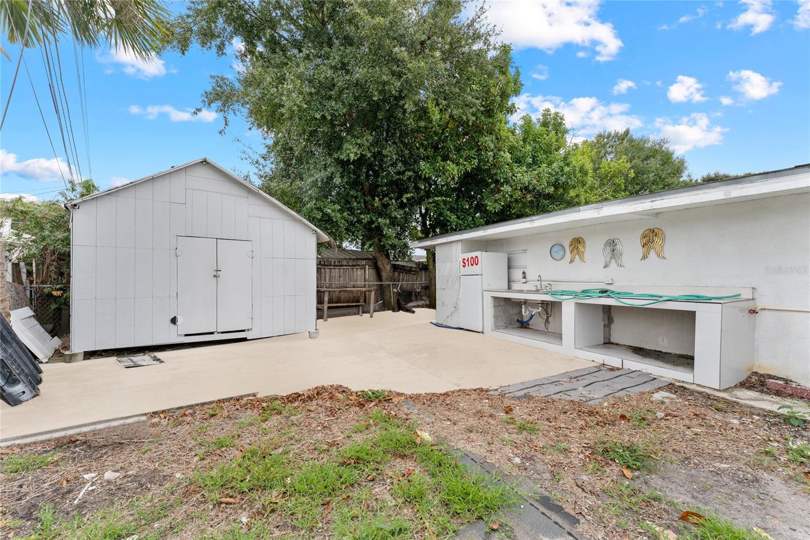 WEST PARK ESTATES UNIT 4 - Residential