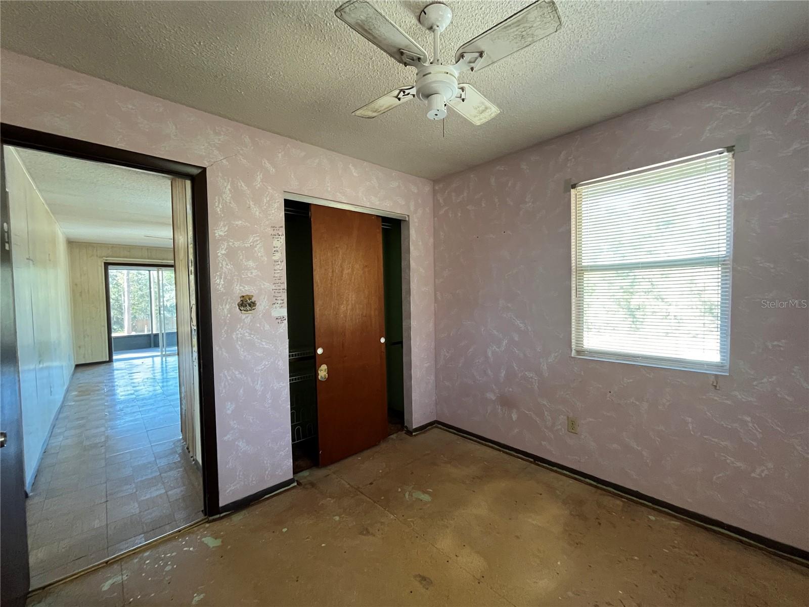 FRST LAKES PARK - Residential