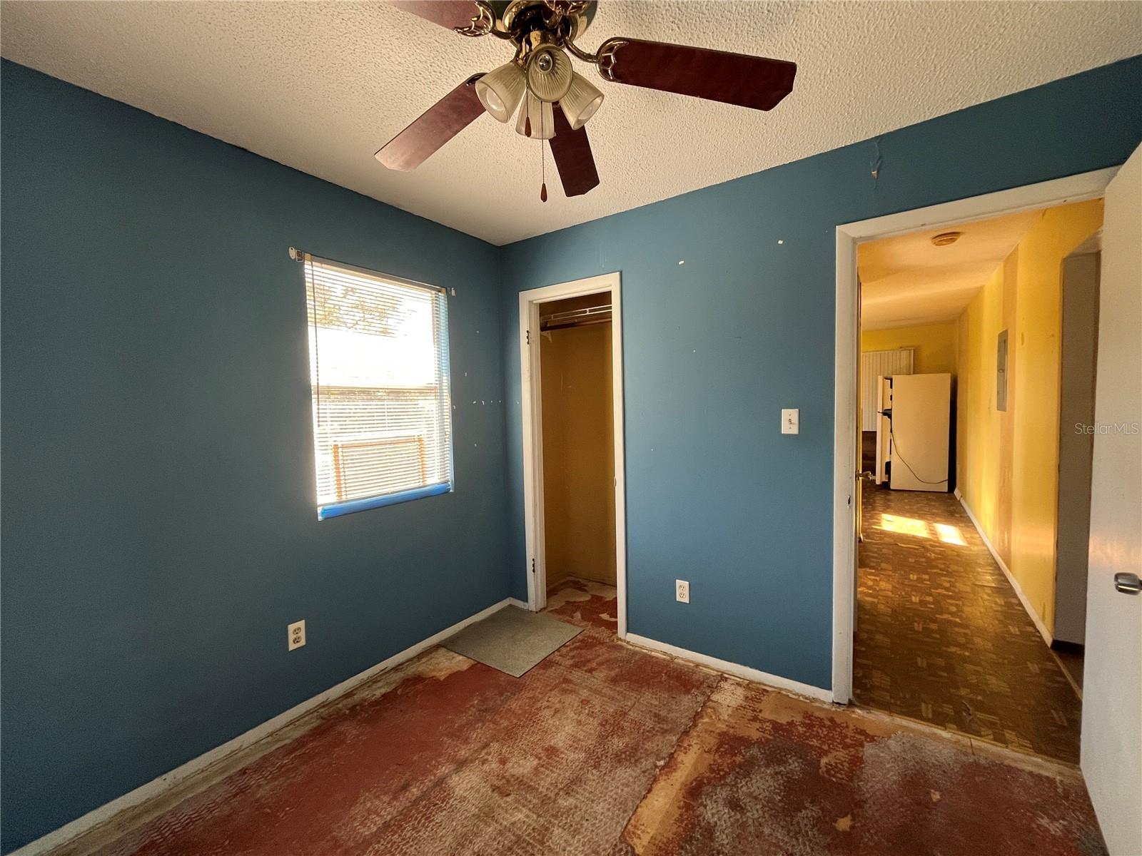 FRST LAKES PARK - Residential