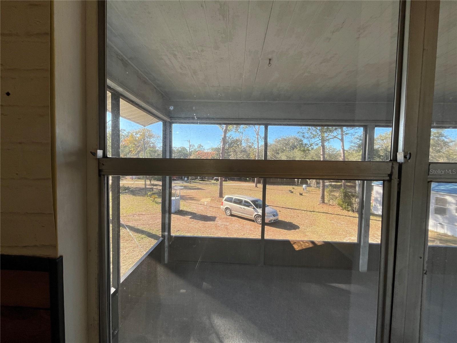 FRST LAKES PARK - Residential