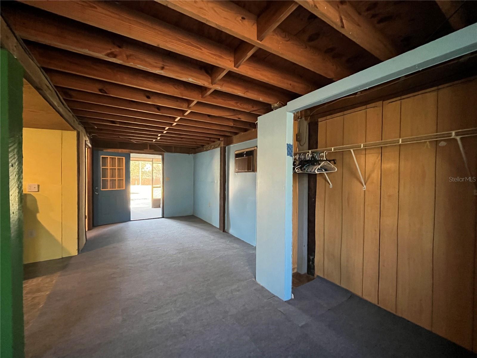 FRST LAKES PARK - Residential