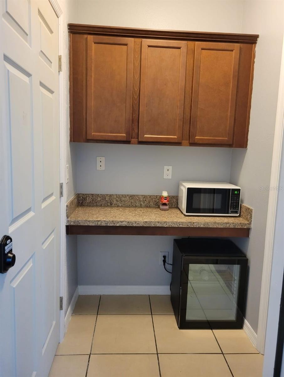 HAMMOCK TRAILS - Residential Lease