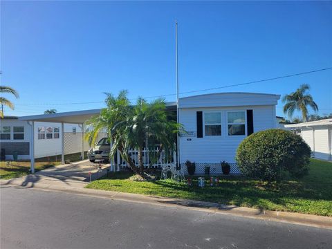 A home in ELLENTON