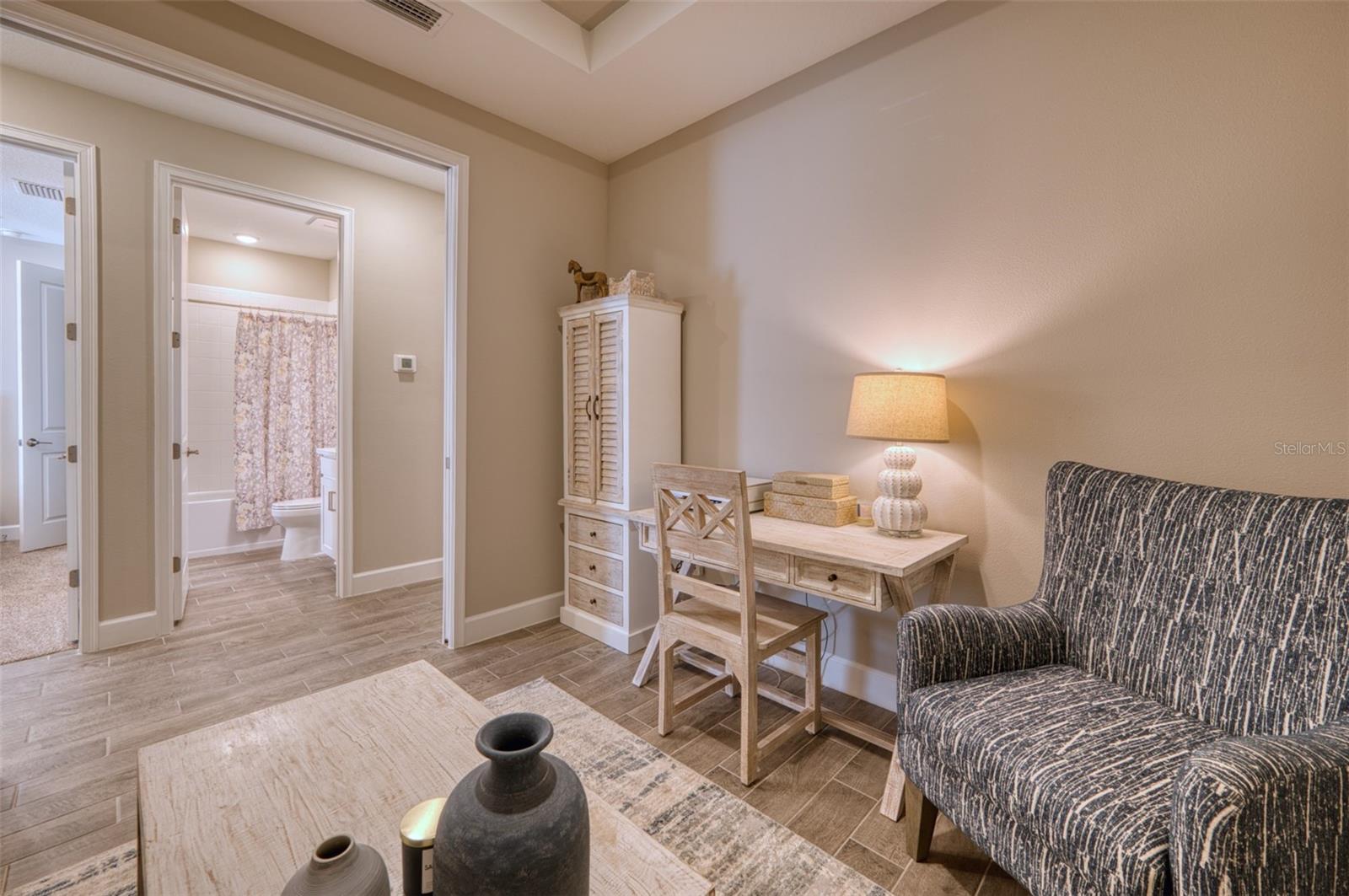 AZARIO ESPLANADE PH III SUBPH D - Residential