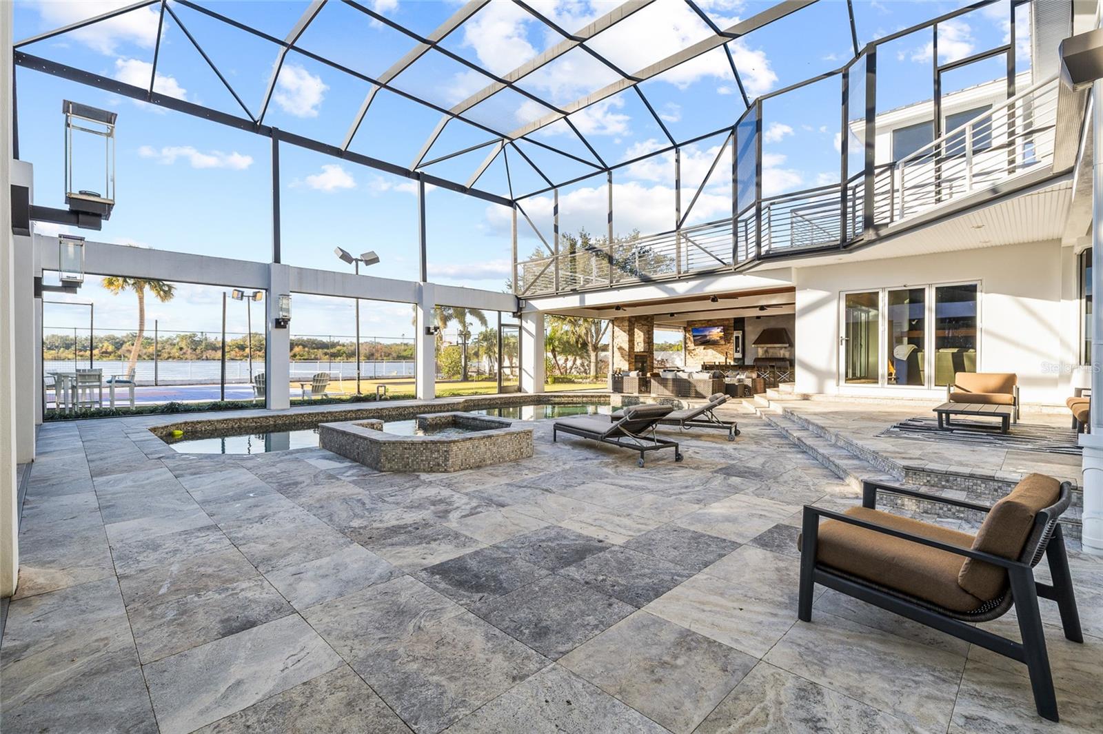 BONITA VISTA - Residential