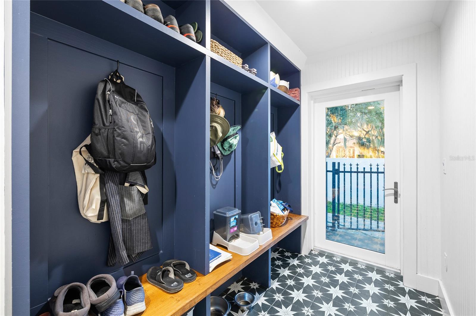 BONITA VISTA - Residential