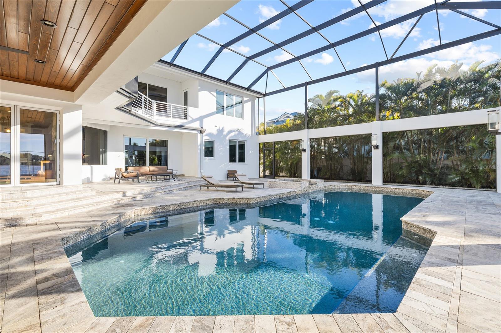 BONITA VISTA - Residential