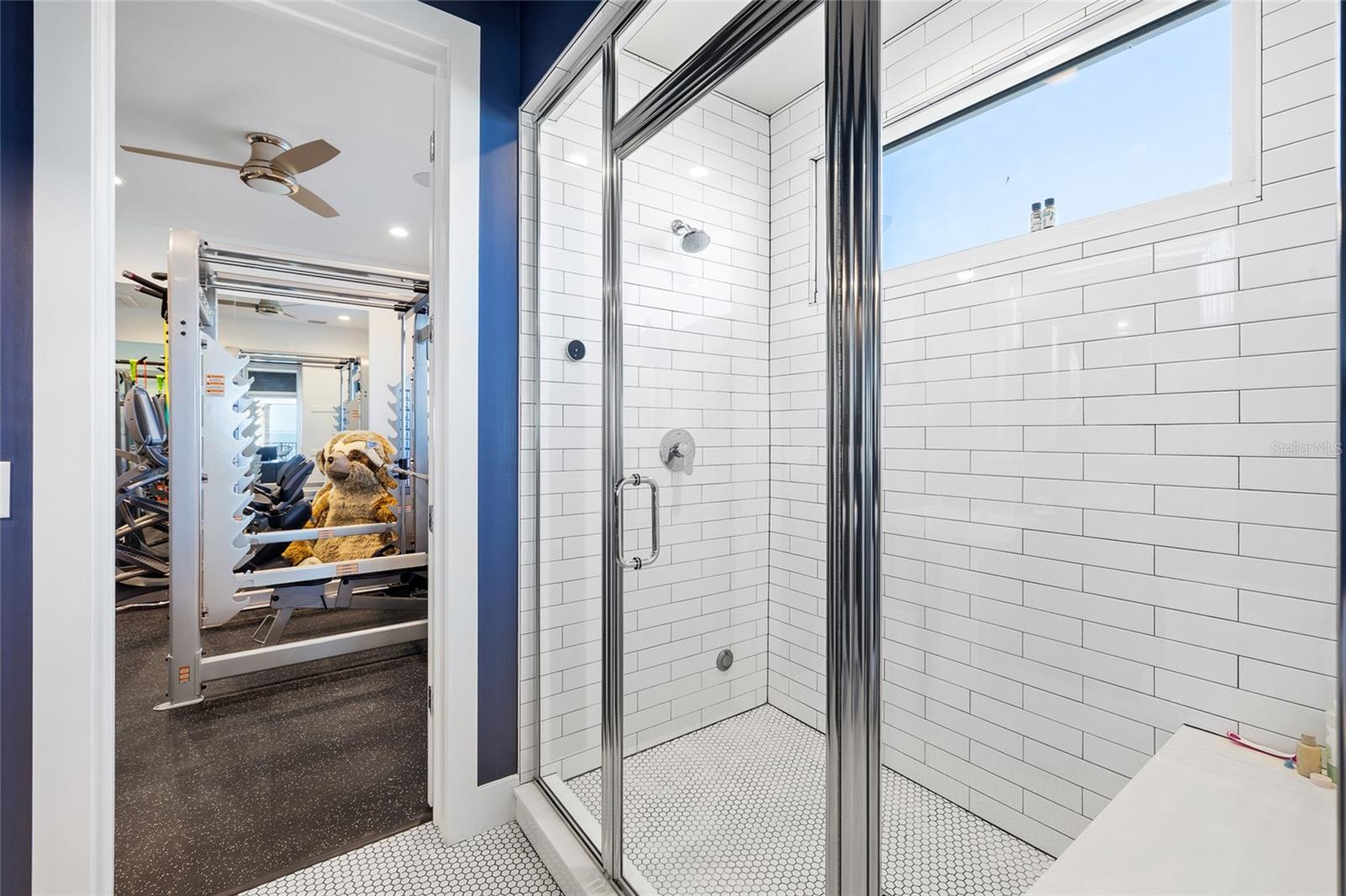 BONITA VISTA - Residential