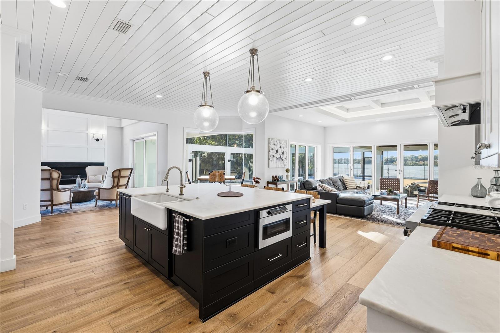 BONITA VISTA - Residential