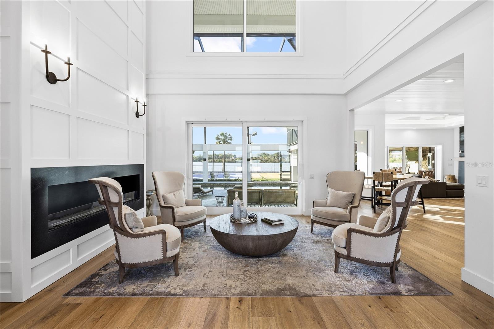 BONITA VISTA - Residential