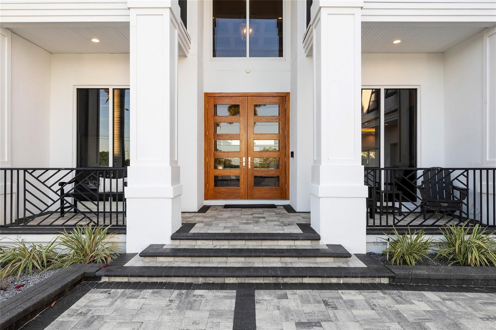 BONITA VISTA - Residential