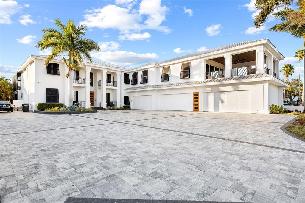 Photo of 951 S Bayshore Boulevard, Safety Harbor, FL 34695 (MLS # A4677883)