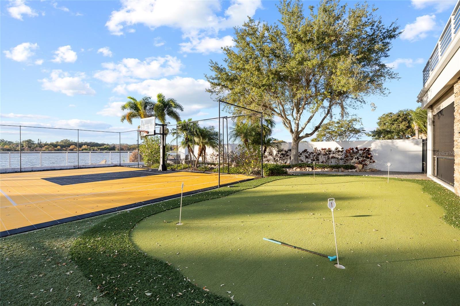 BONITA VISTA - Residential