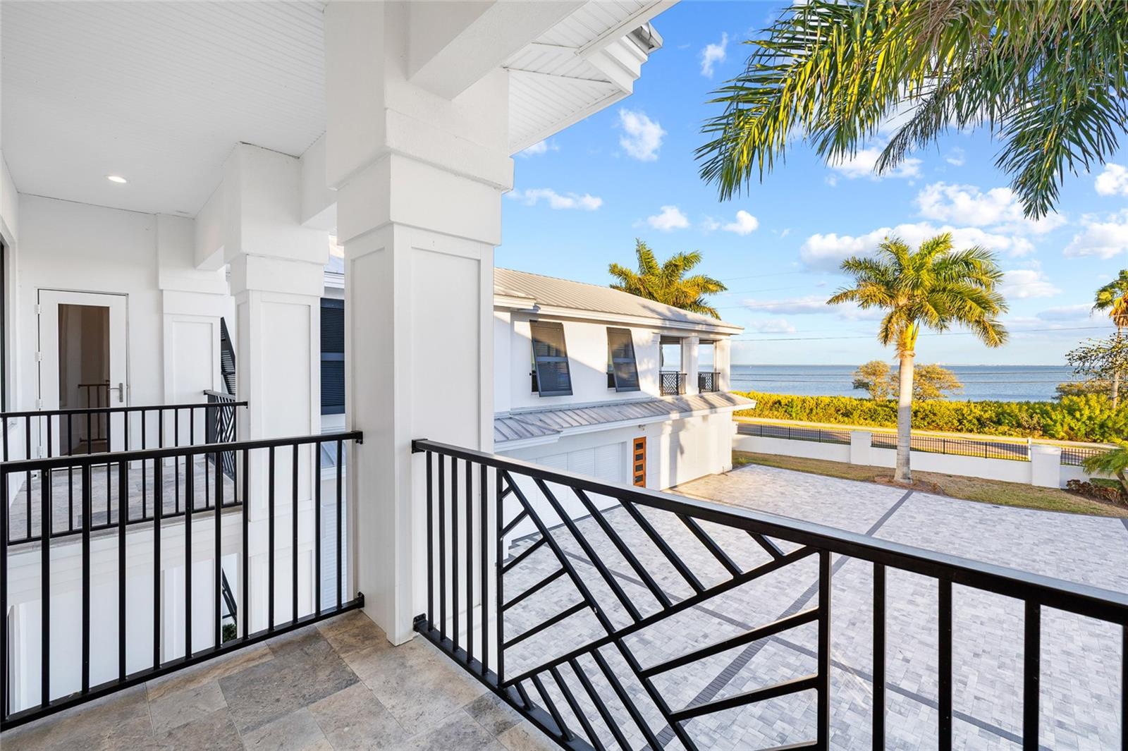 BONITA VISTA - Residential