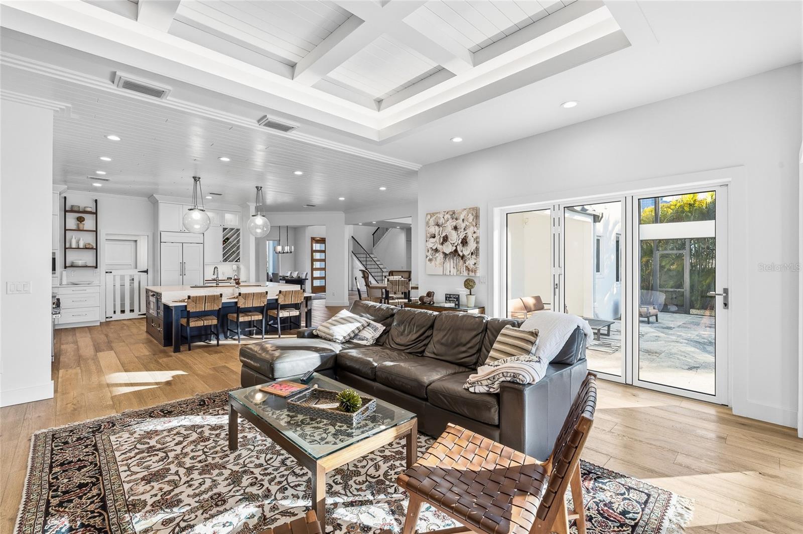 BONITA VISTA - Residential