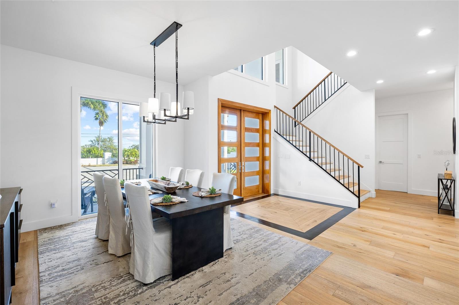 BONITA VISTA - Residential