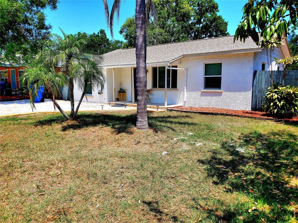 Photo of 430 1st Avenue NE, Largo, FL 33770 (MLS # TB8496325)